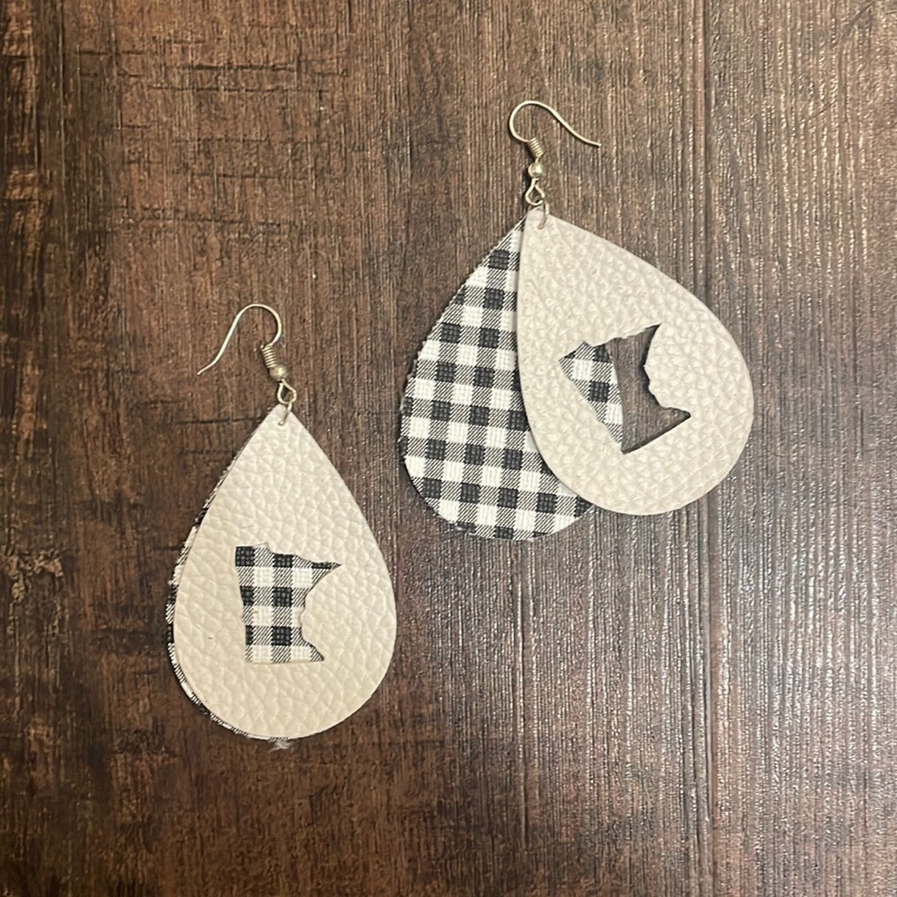 Black and white plaid Minnesota earrings